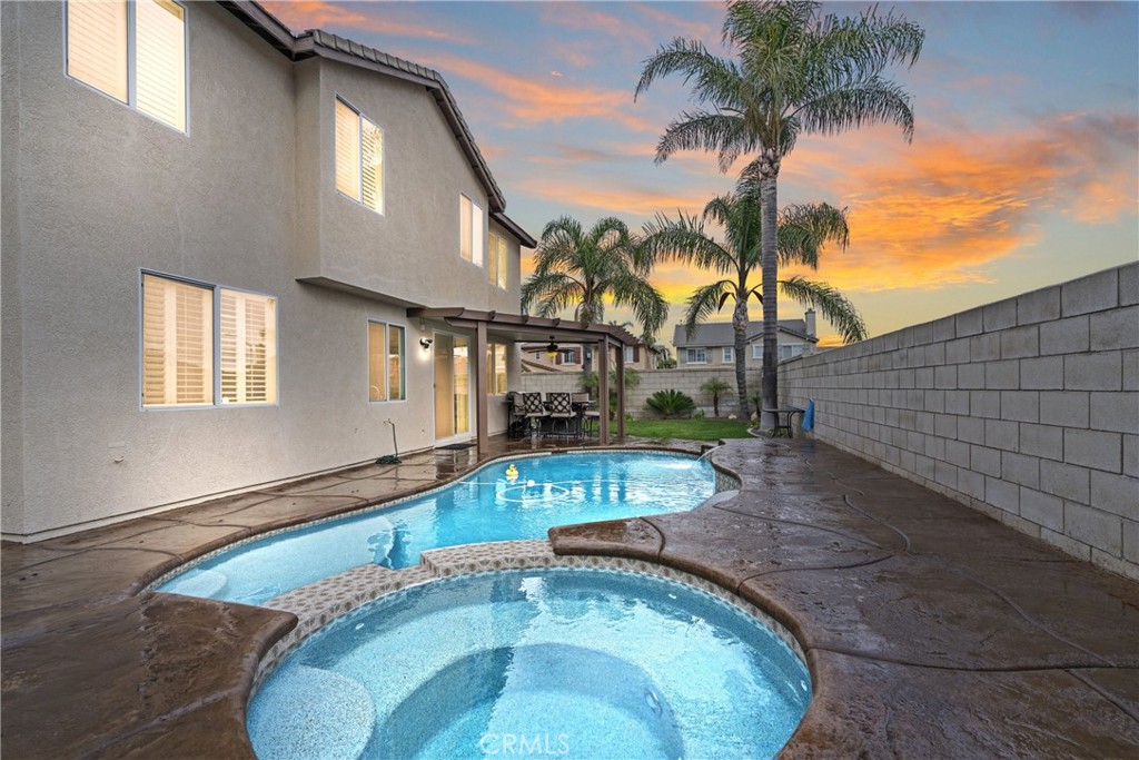 15555 Spruce Tree Way