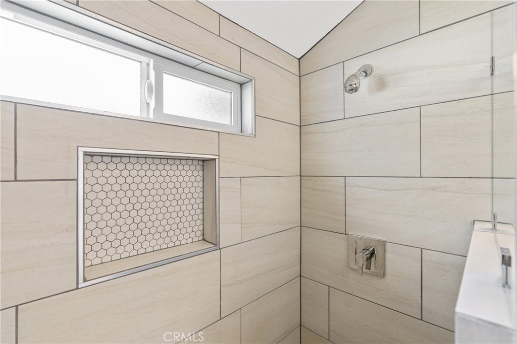 3902 Drysdale Avenue