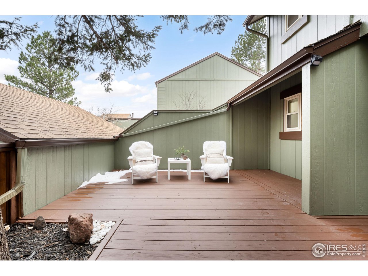 4482 Greenbriar Blvd