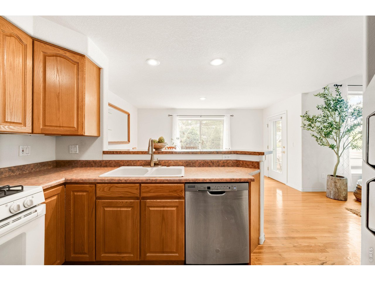 903 Hover Ridge Cir