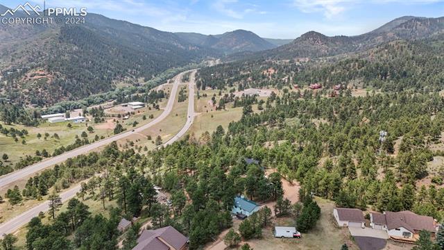 7166 Skyline Circle
