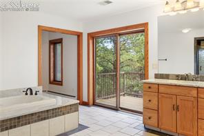 14350 Old Lasso Point