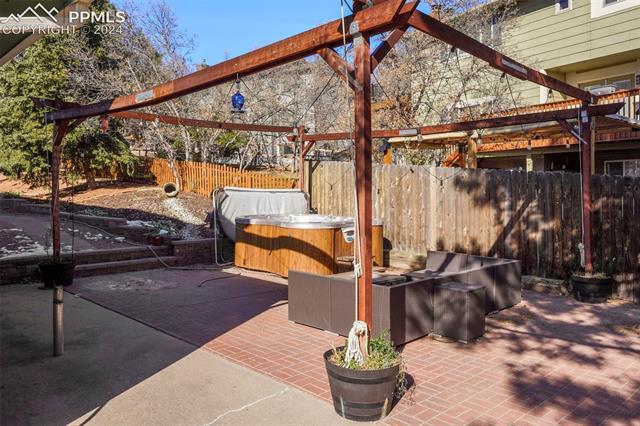 940 Oak Bend Court