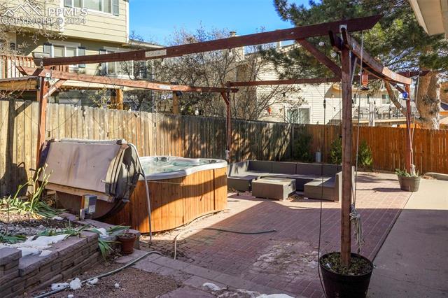 940 Oak Bend Court