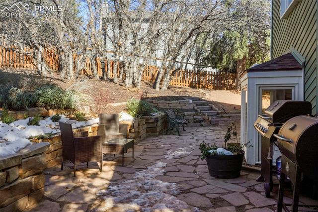 940 Oak Bend Court