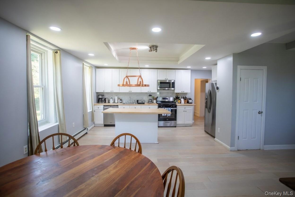 12 Monell Place
