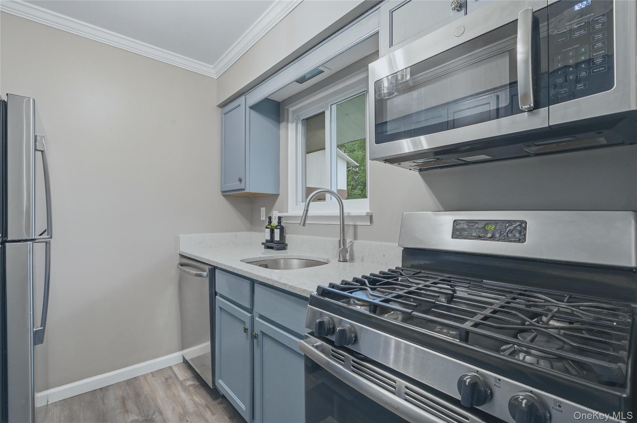 321 Titusville Road Unit: F106