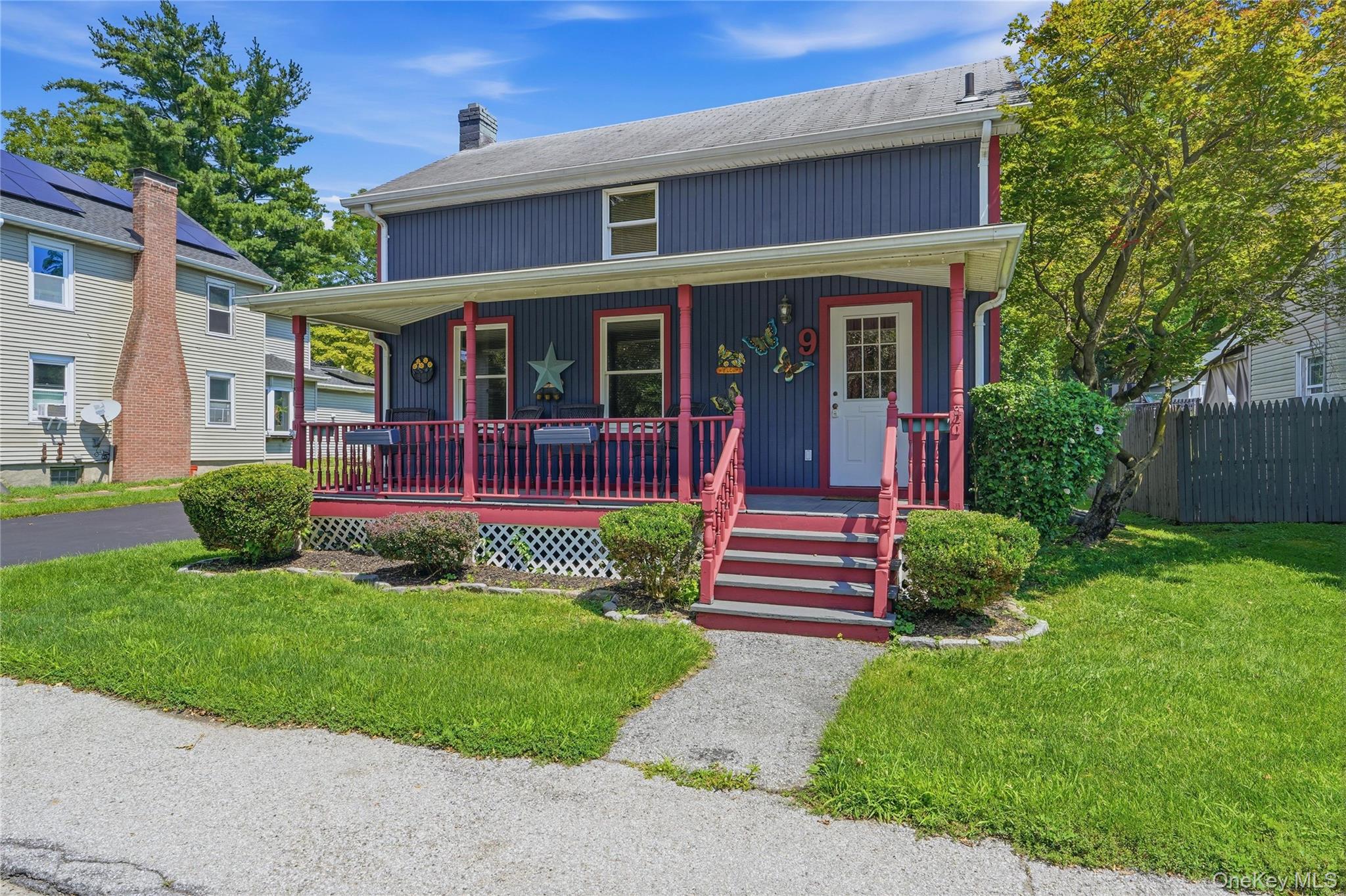9 Maple Street