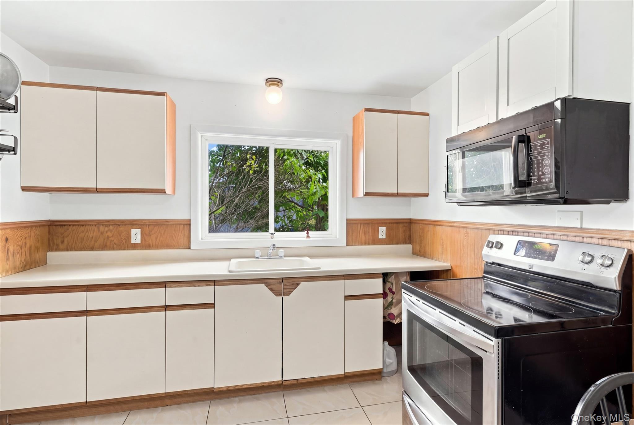 638 Sergeant Palmateer Way
