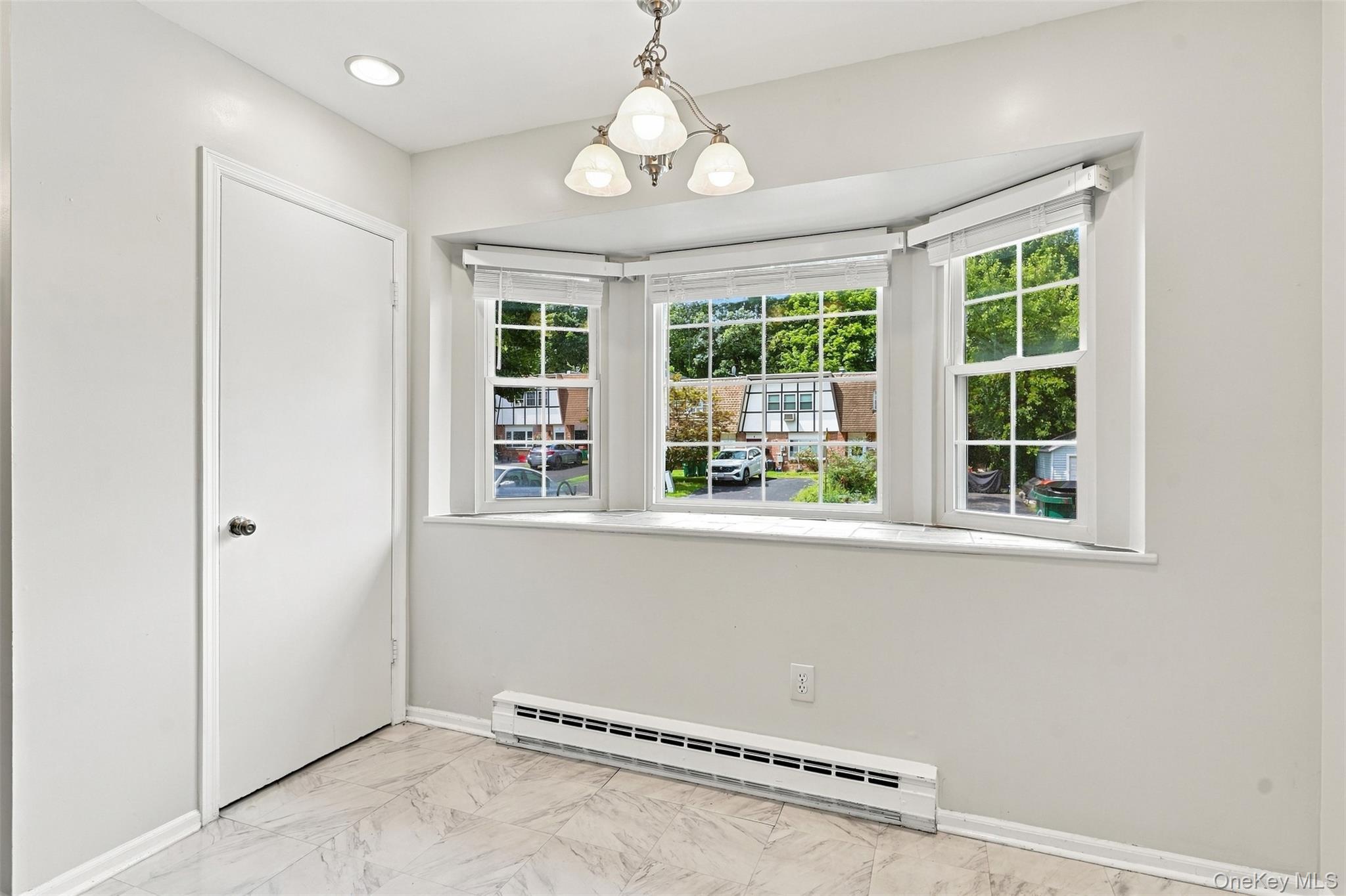 7 Roundtree Court