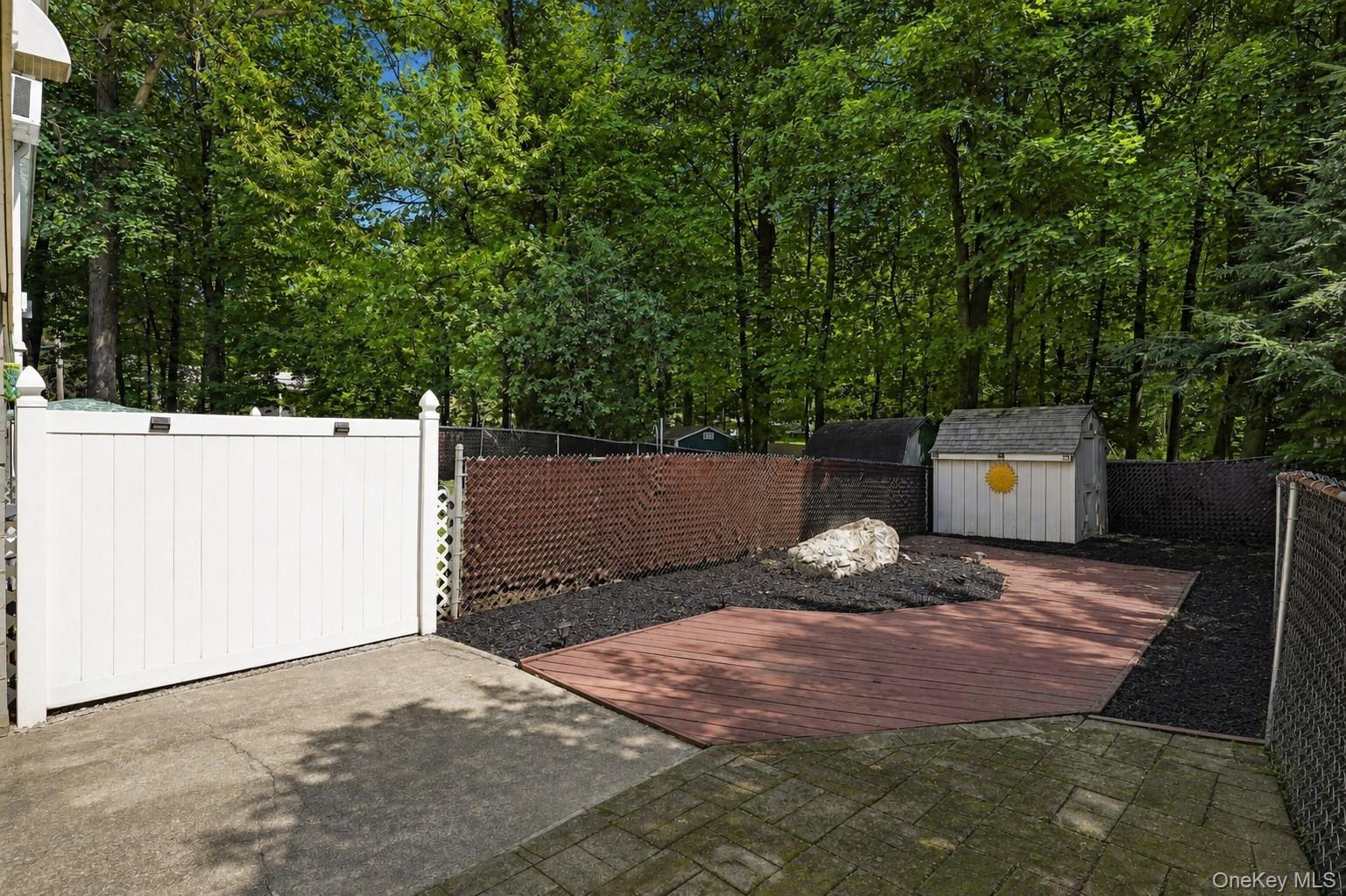 7 Roundtree Court