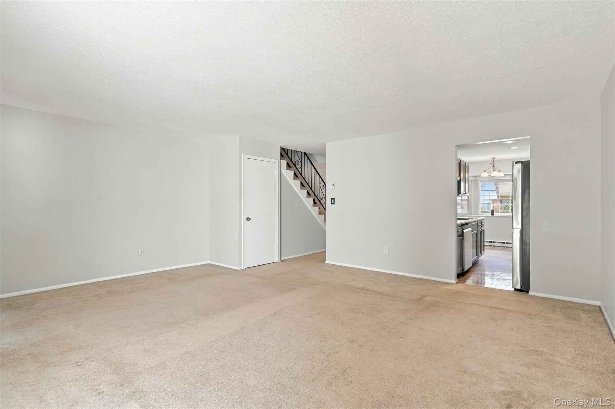 7 Roundtree Court