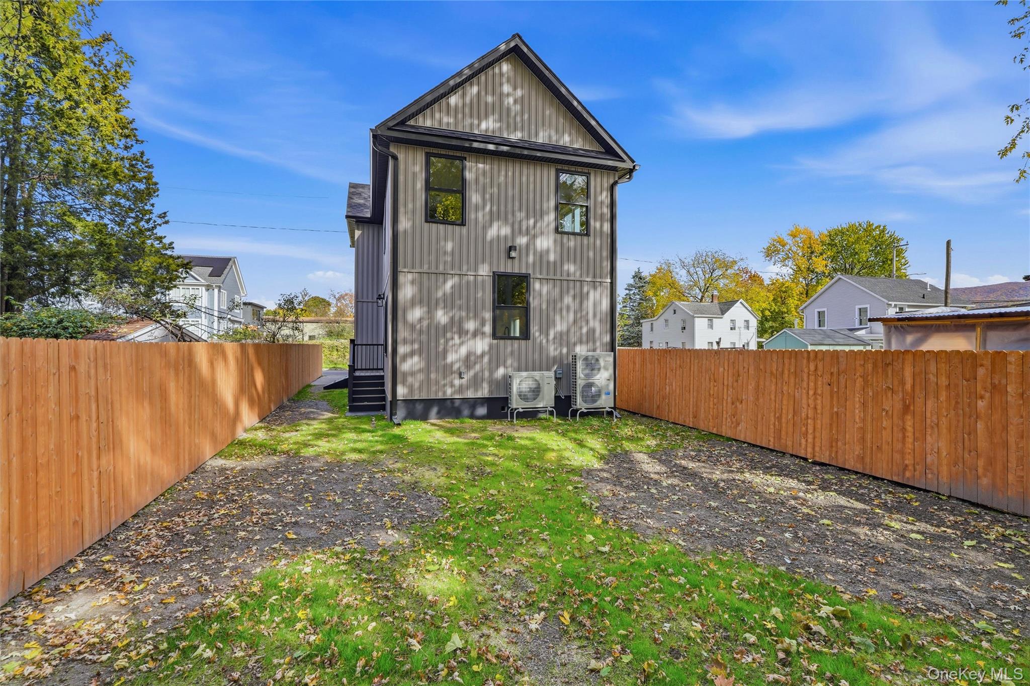 75 Oak Street