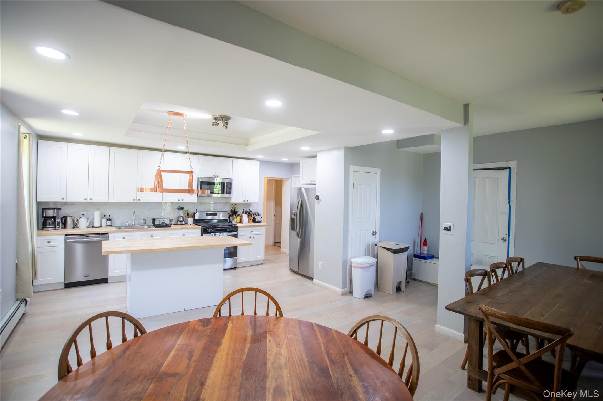 12 Monell Place