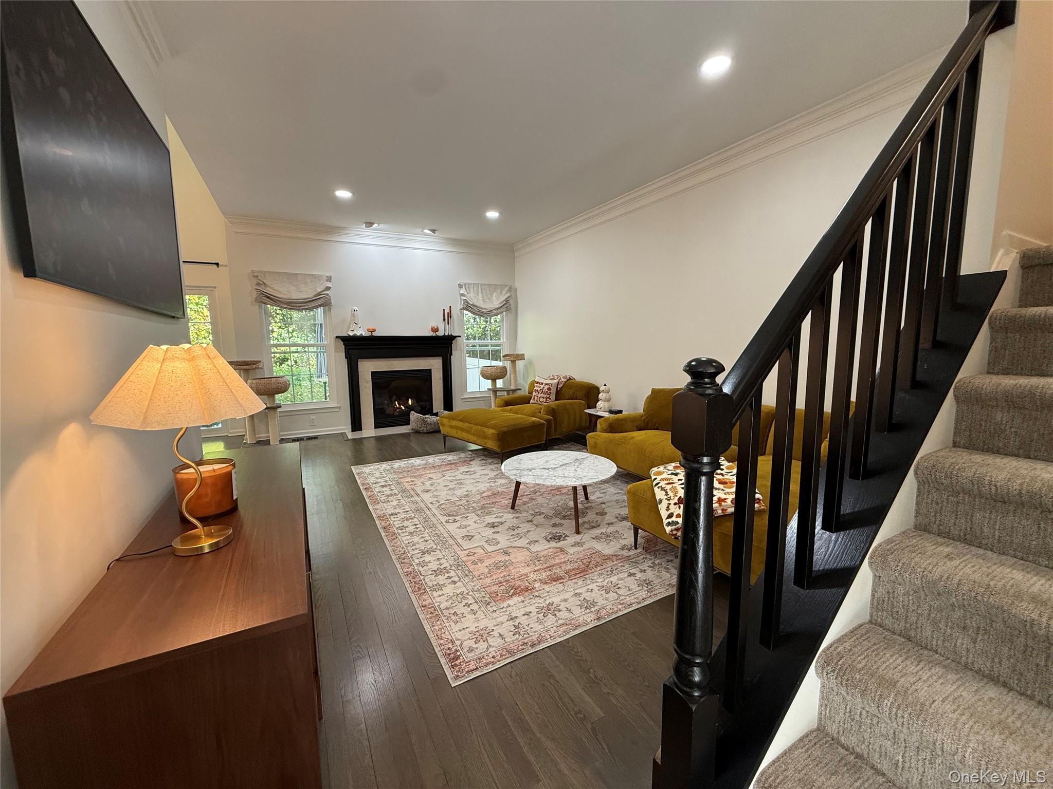 797 Huntington Drive