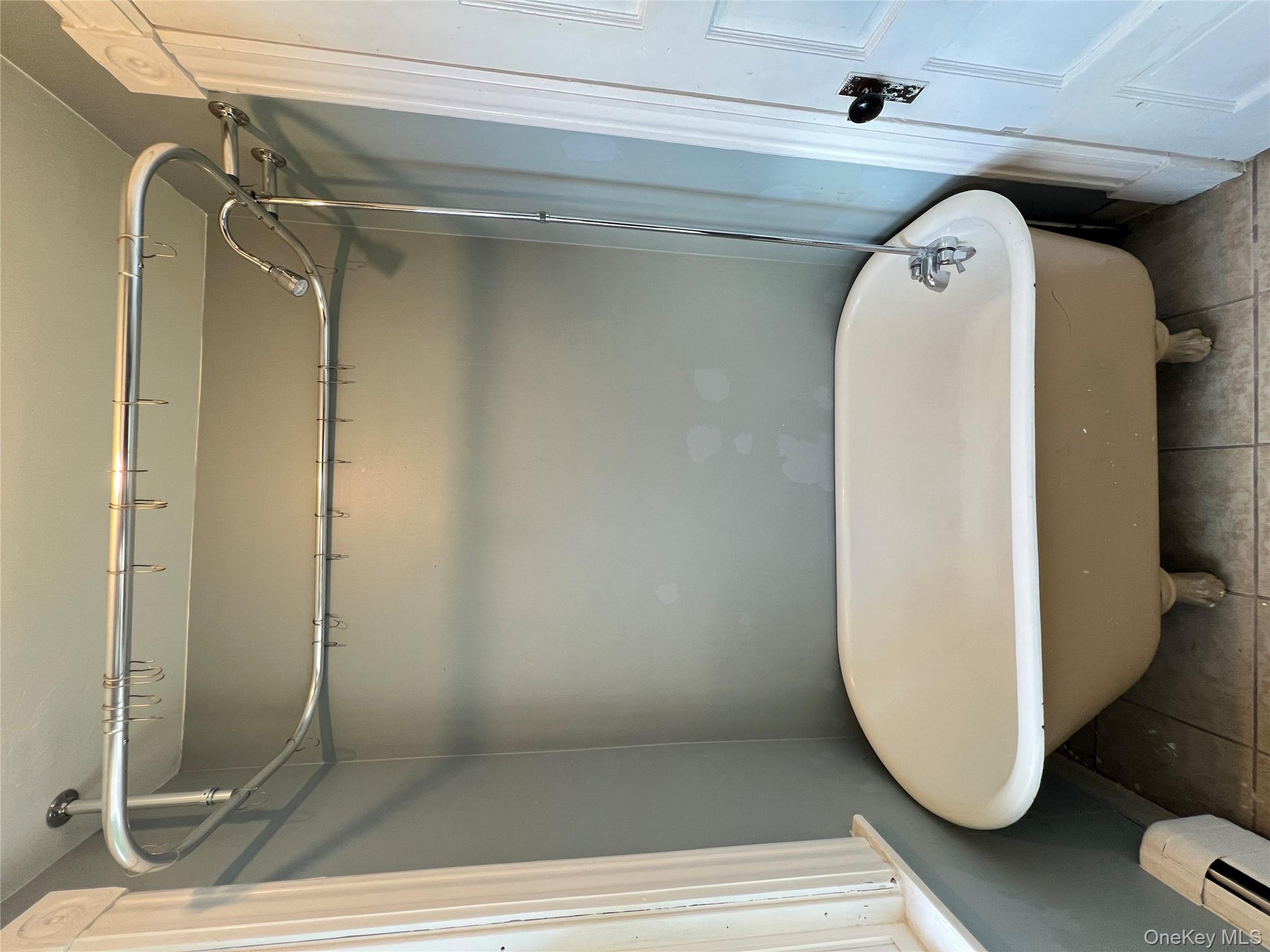 18 Franklin Street Unit: 2