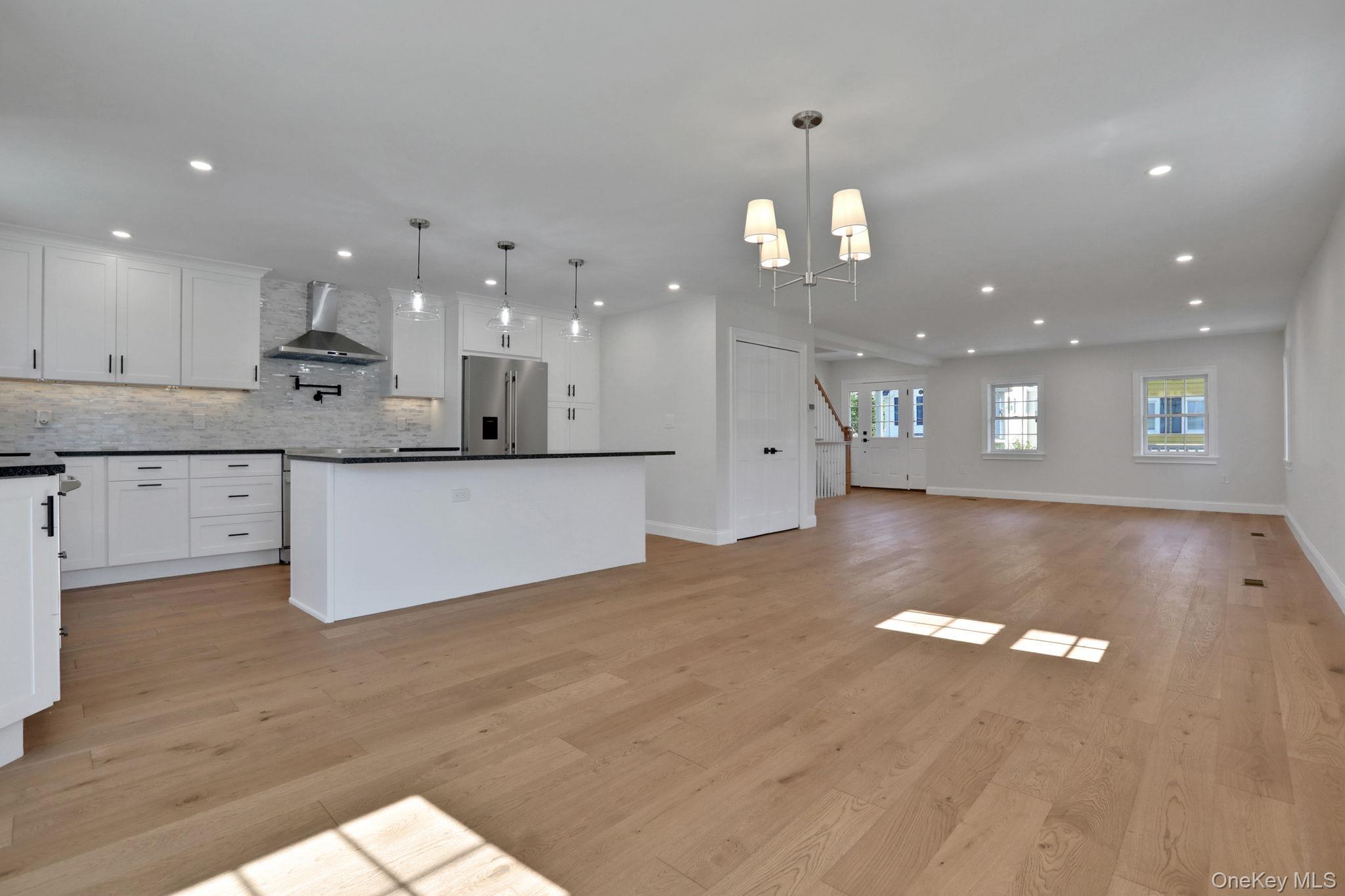 32 Ackerman Street