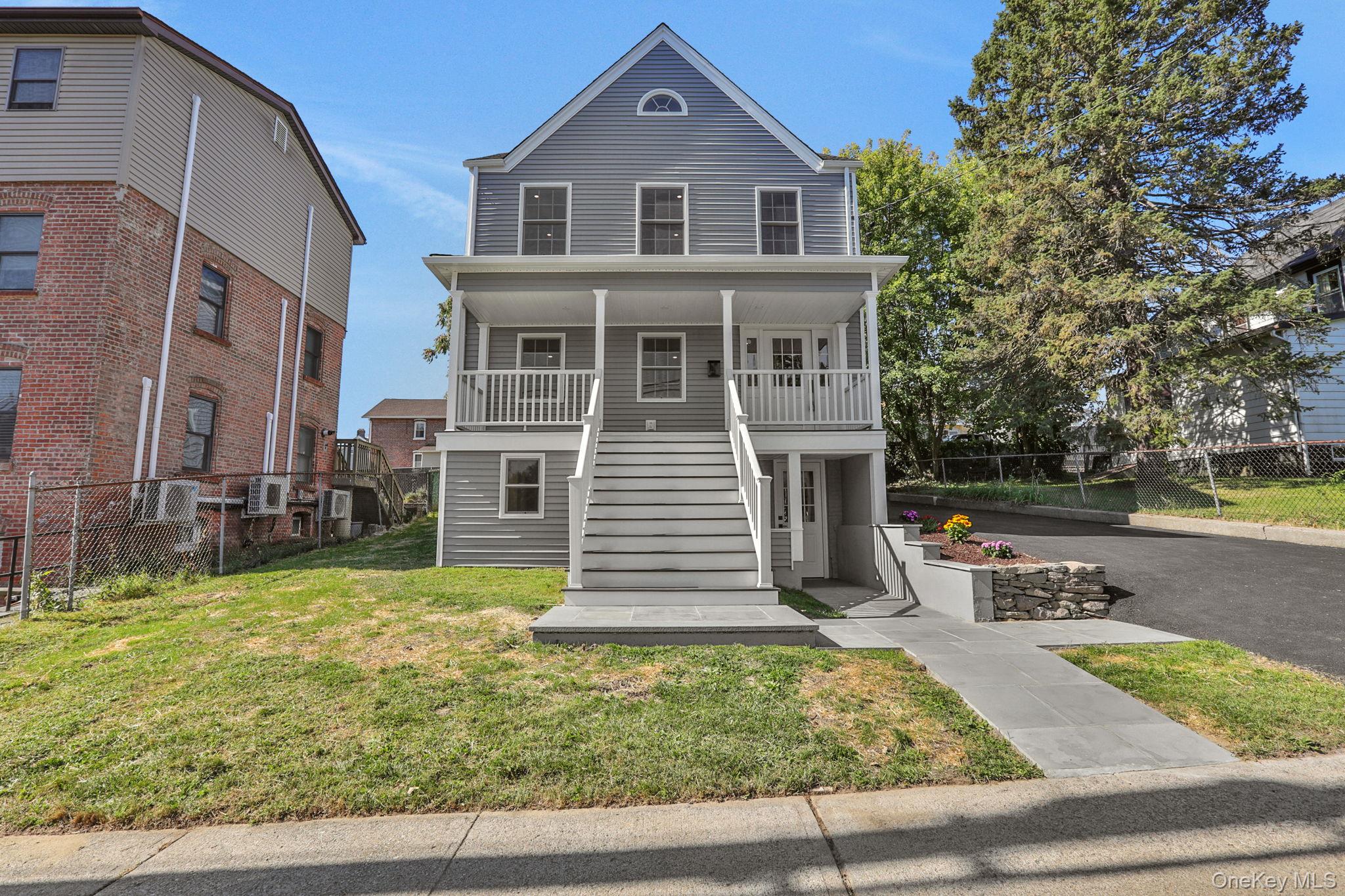 32 Ackerman Street