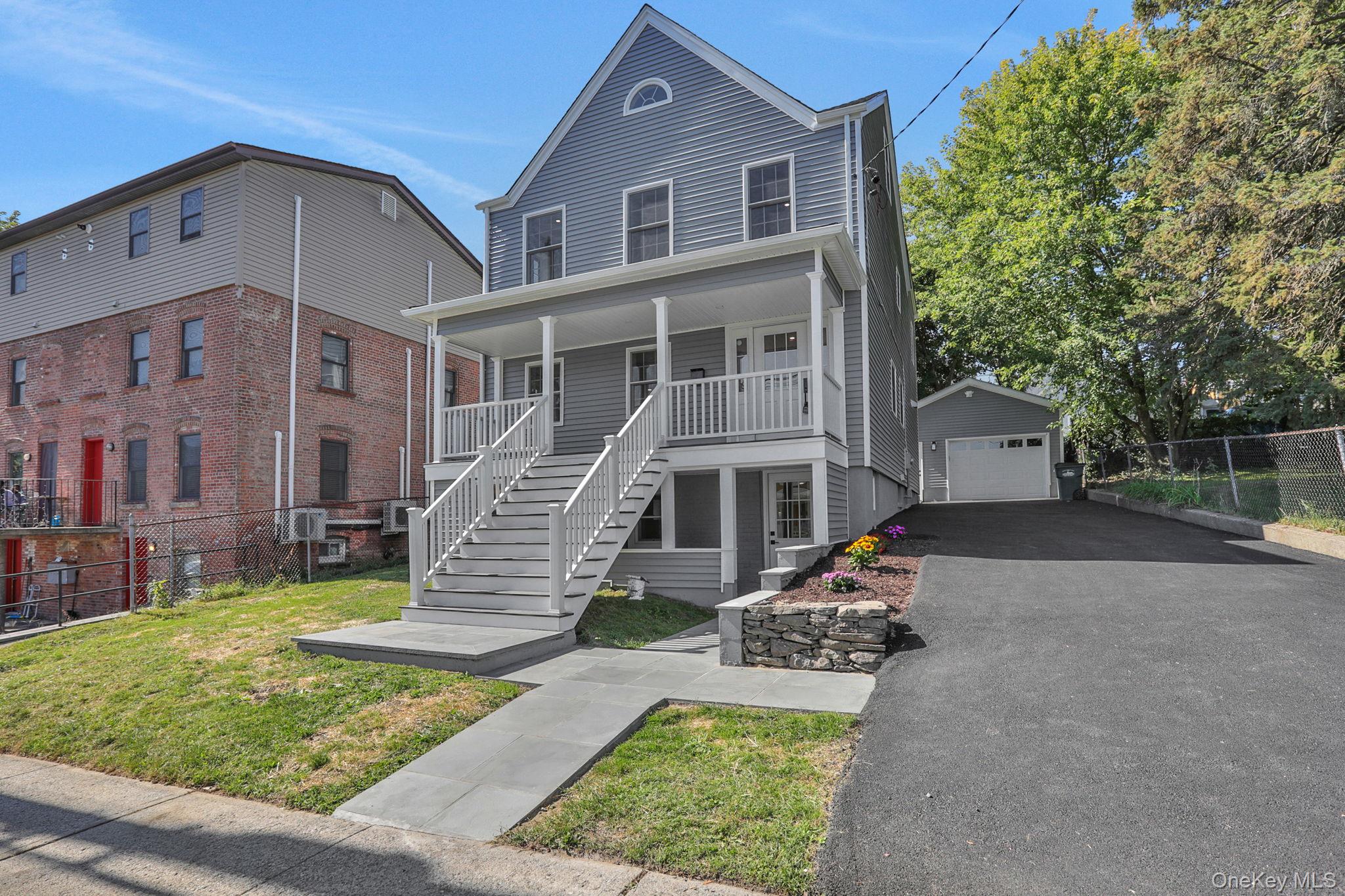 32 Ackerman Street