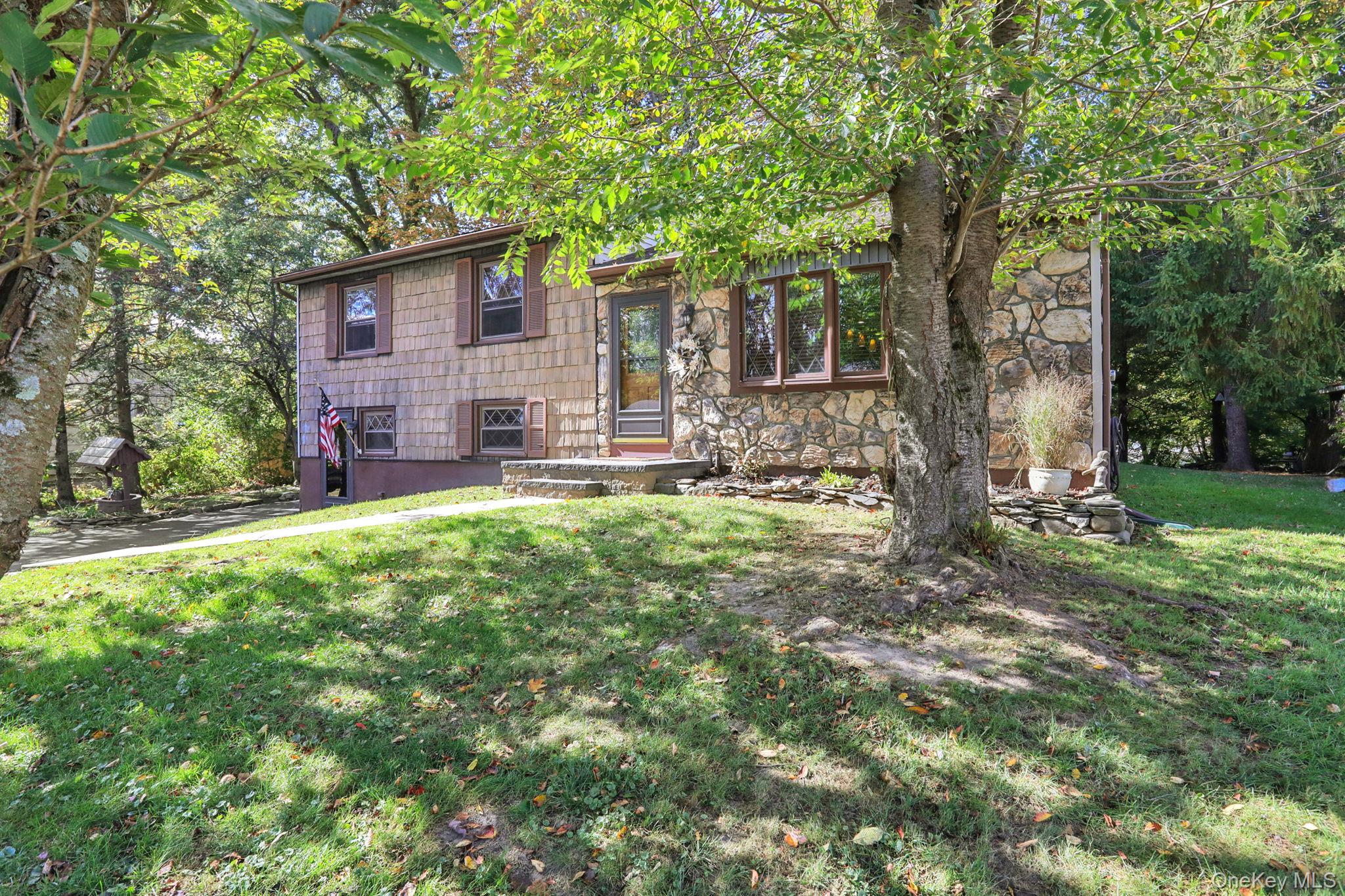 10 Benton Road