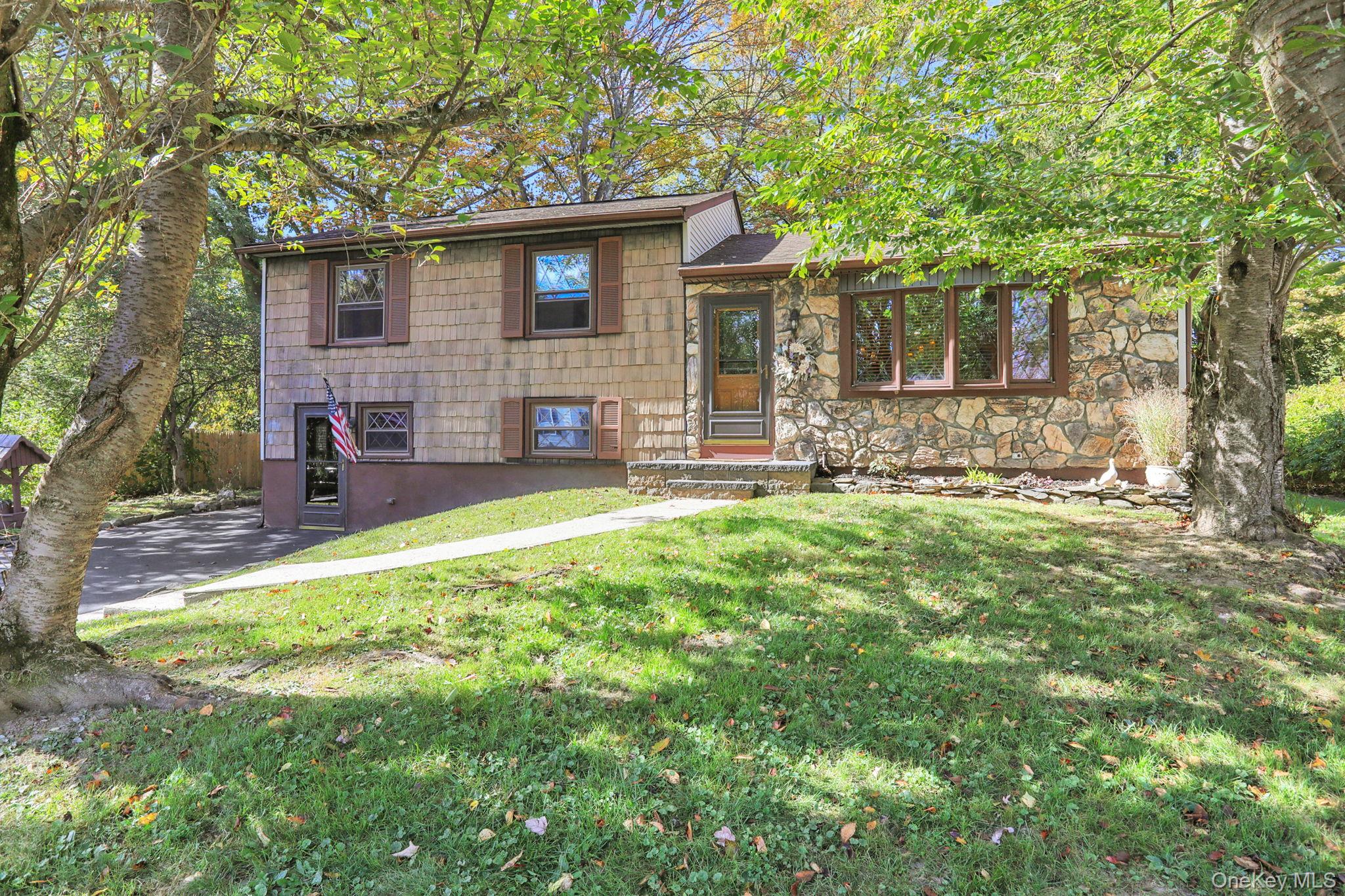 10 Benton Road