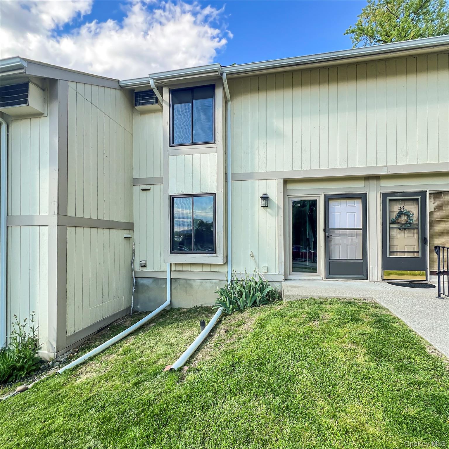 26 Hammond Plaza