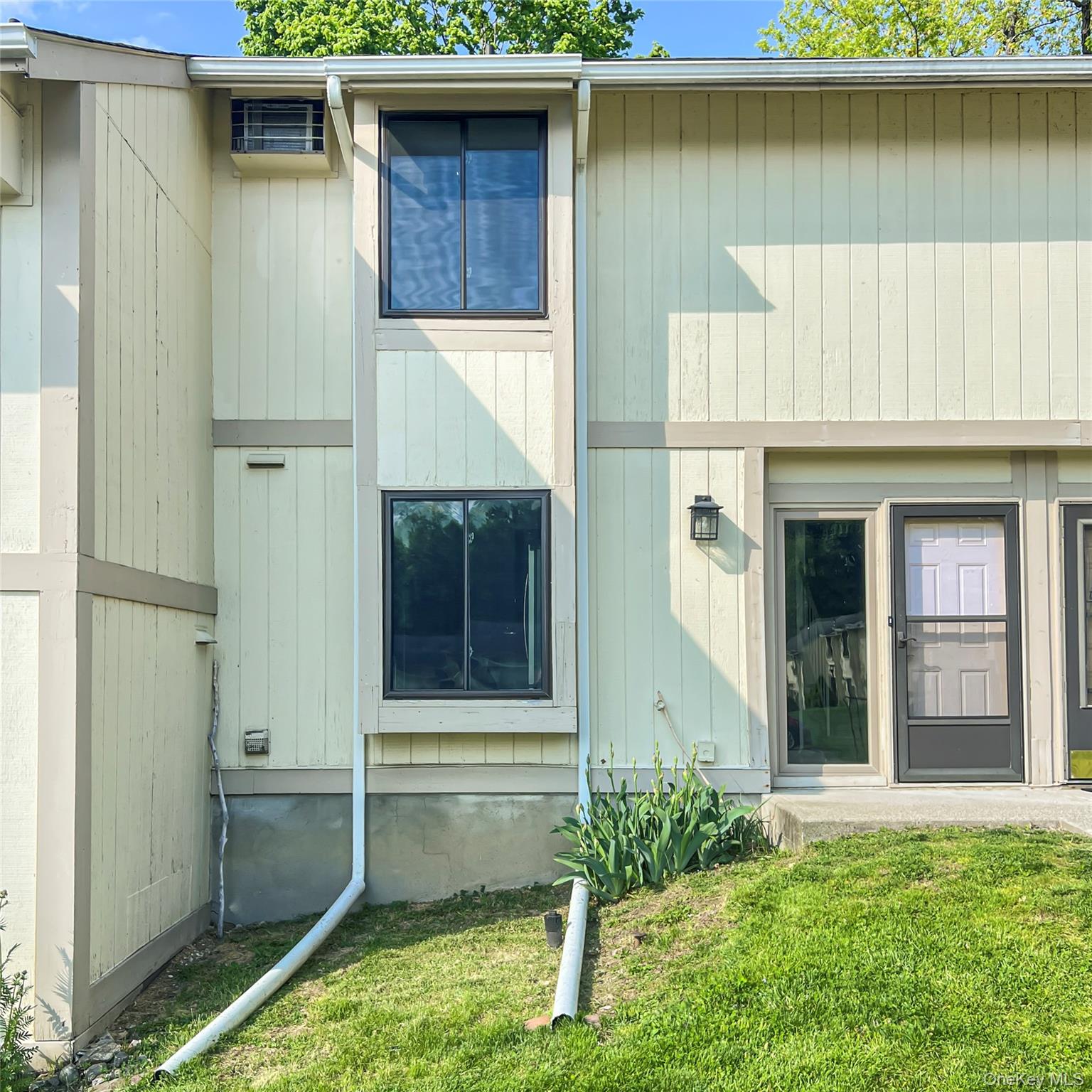 26 Hammond Plaza