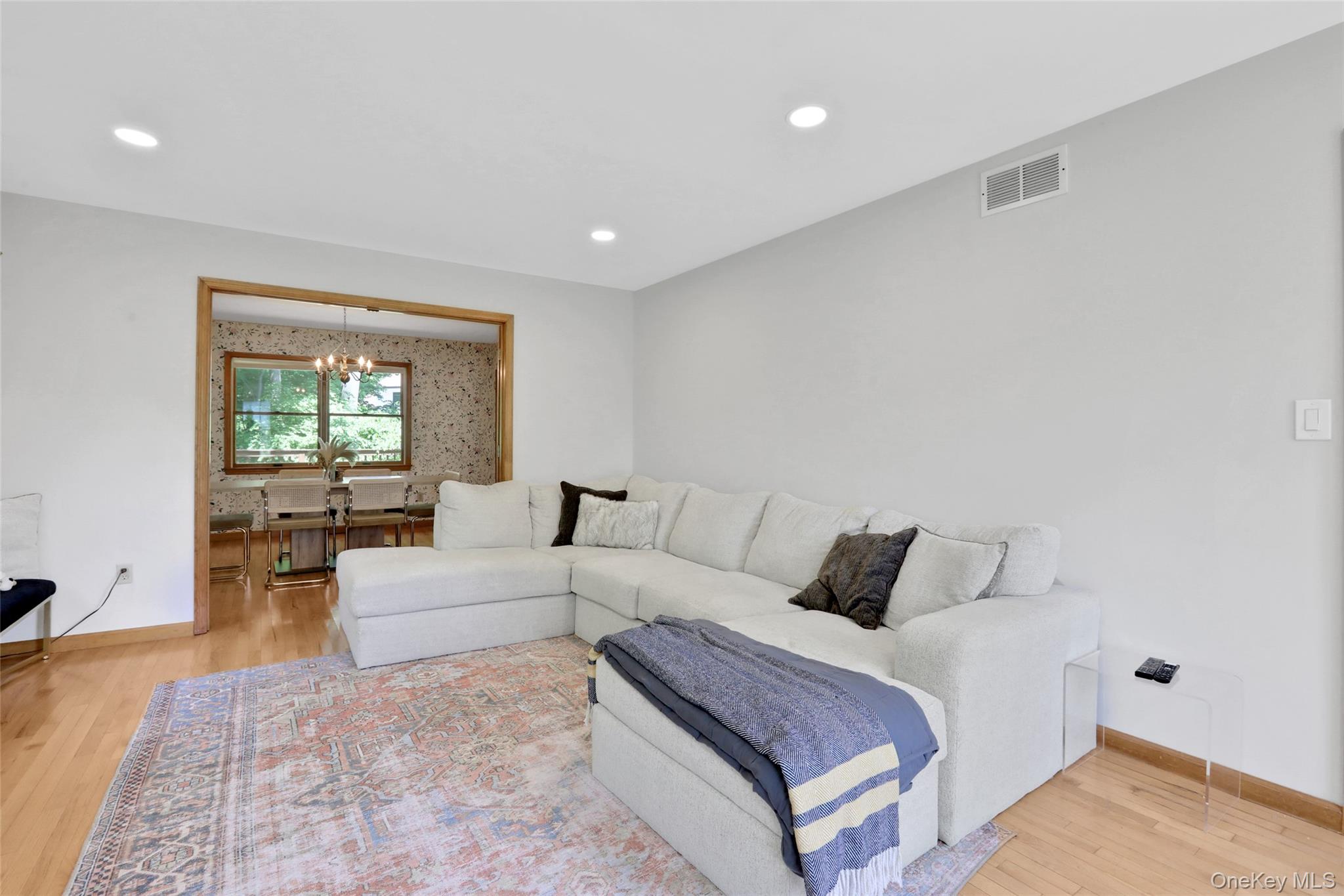 8 White Pine Lane