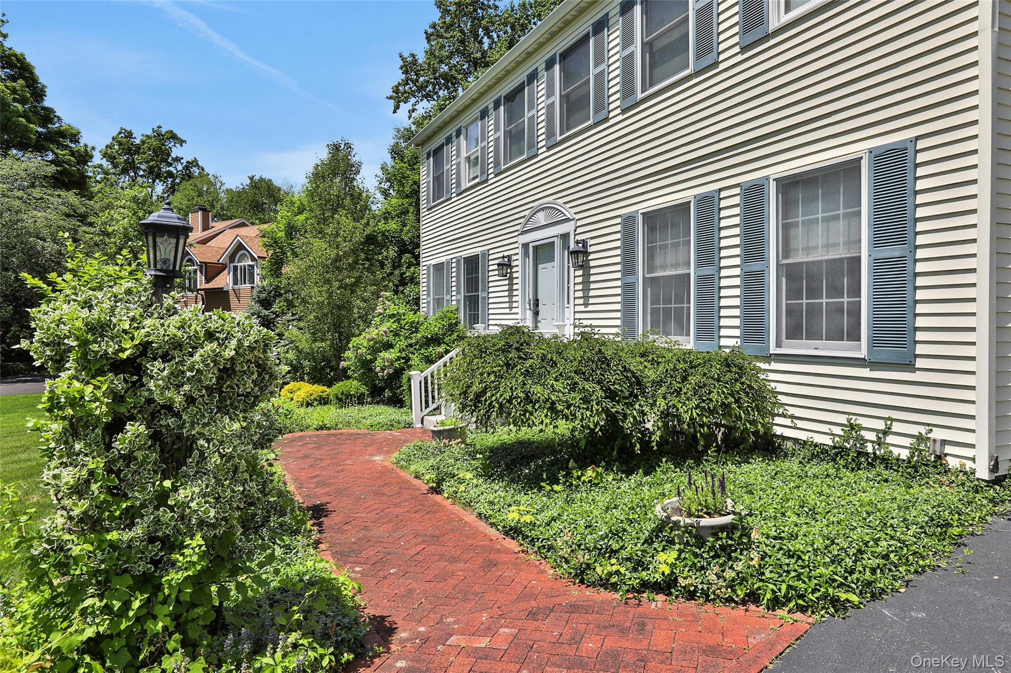 8 White Pine Lane