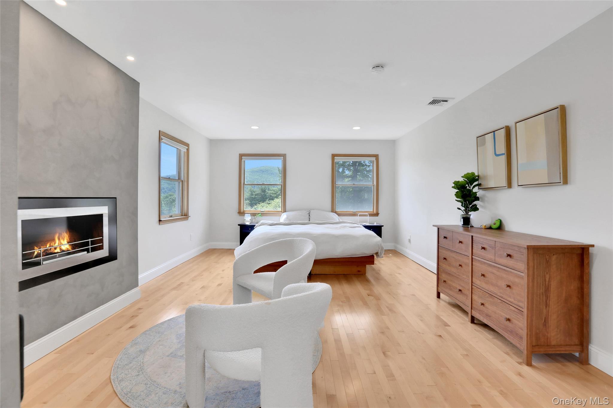 8 White Pine Lane