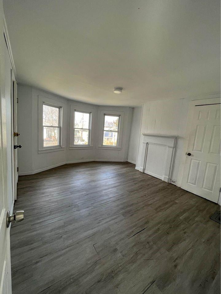 49 Delafield Street