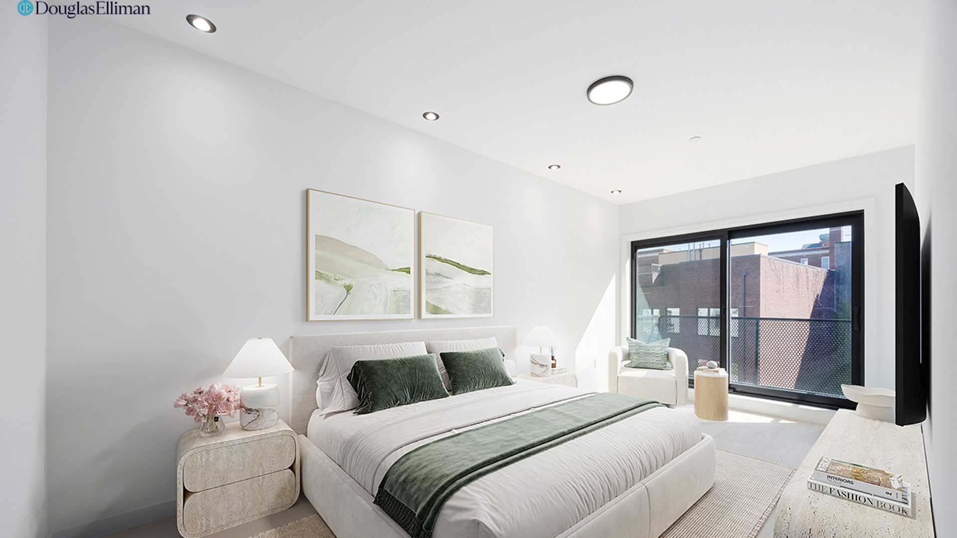 8 WINDSOR Place 3