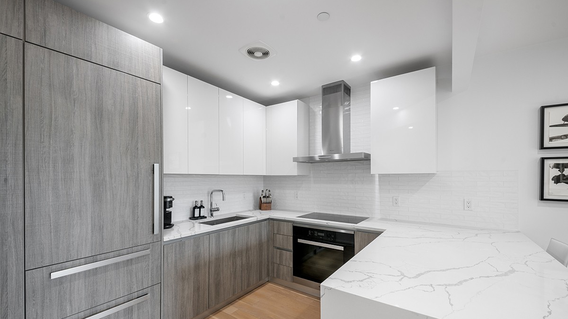 327 20TH Street 3