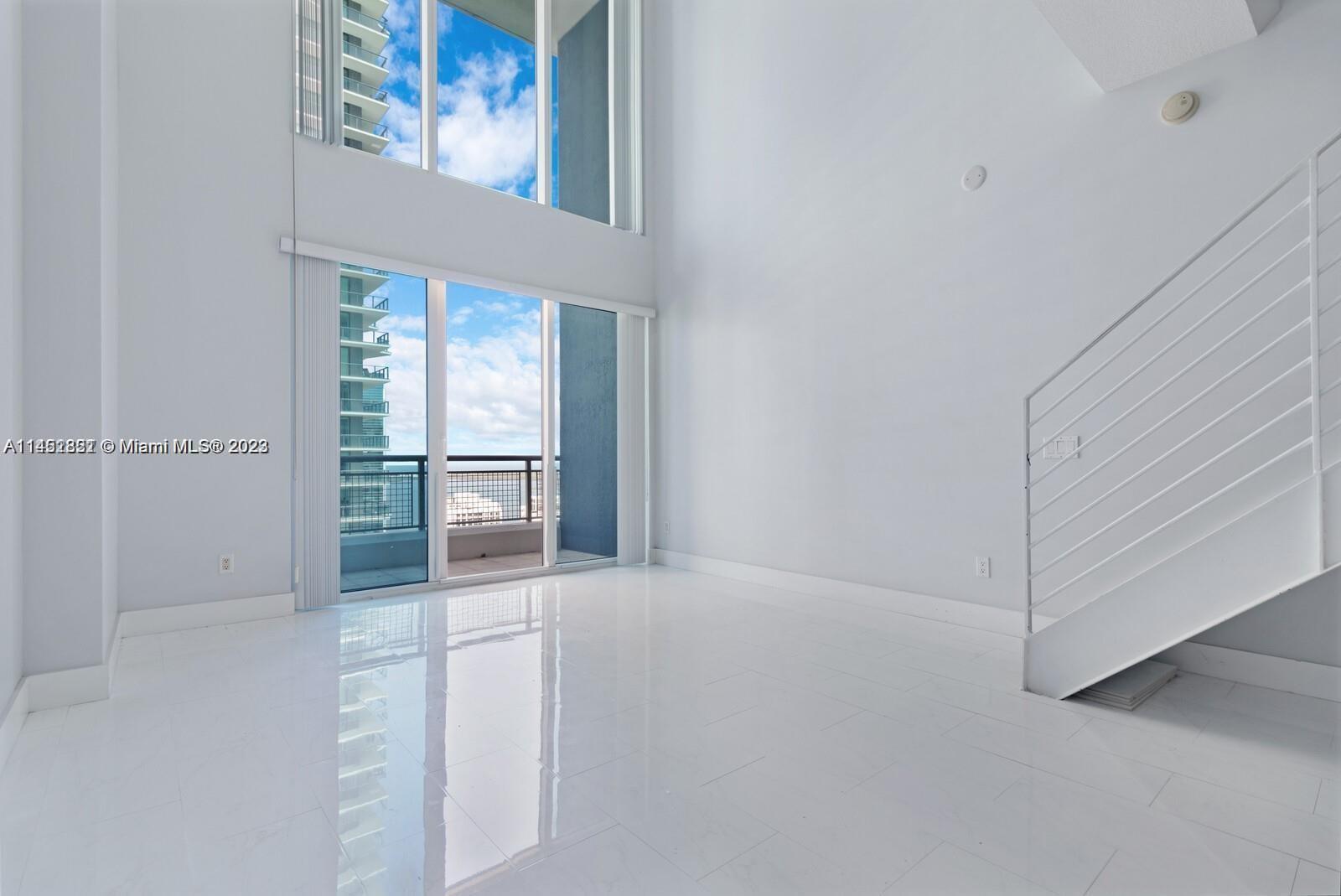 60 SW 13th St # 3408