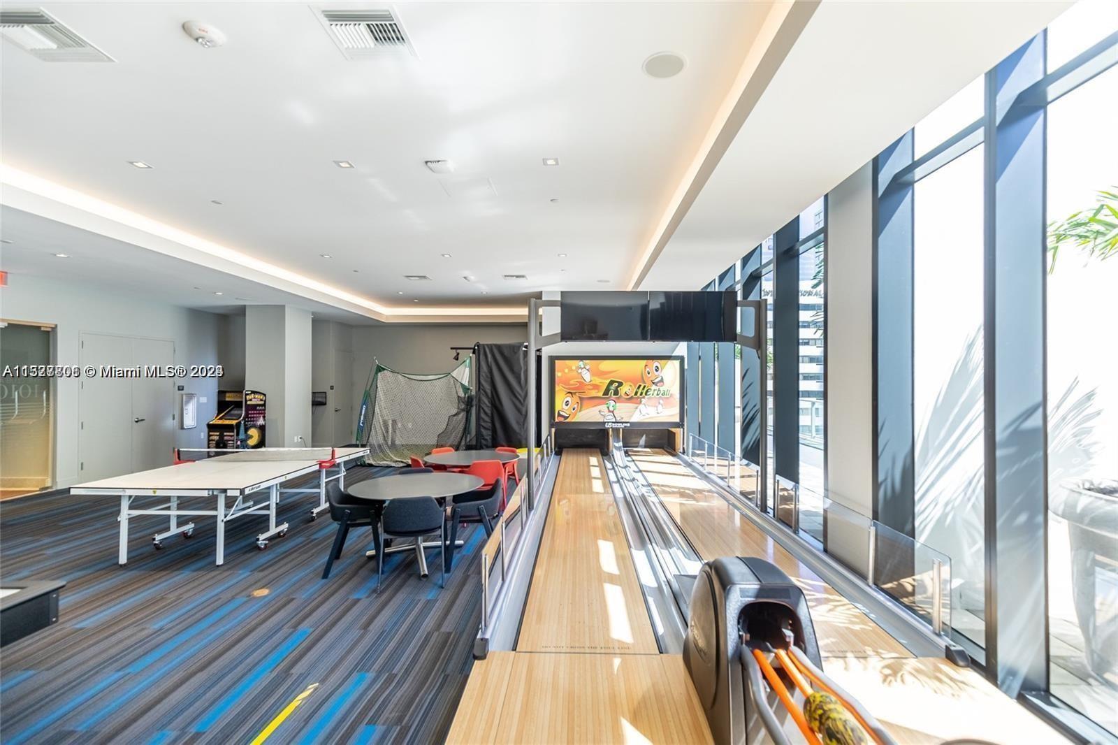 1010 Brickell Ave # 2510