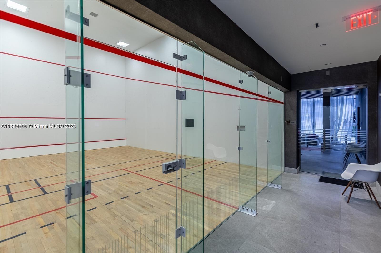 1010 Brickell Ave # 2510