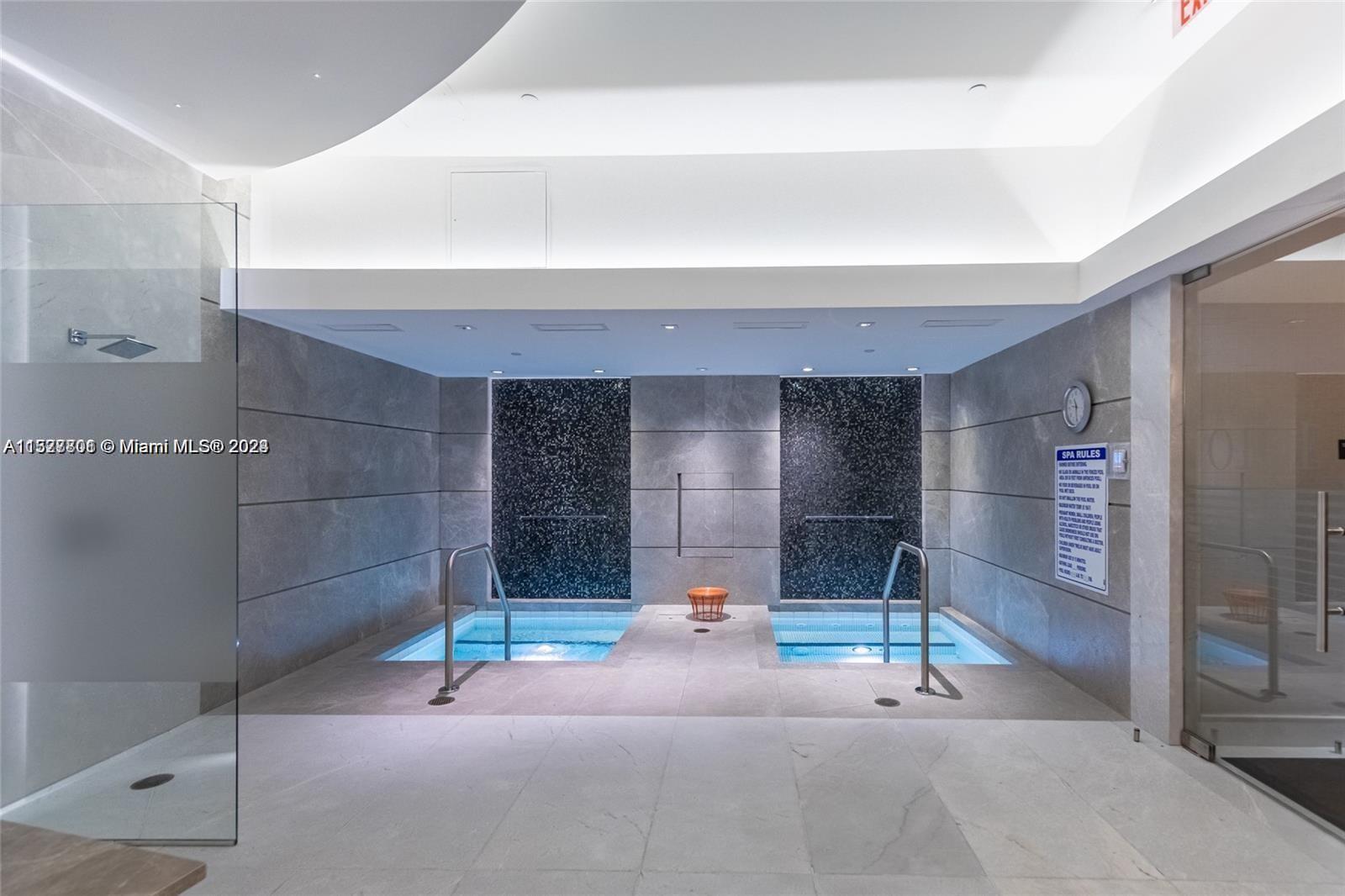 1010 Brickell Ave # 2510