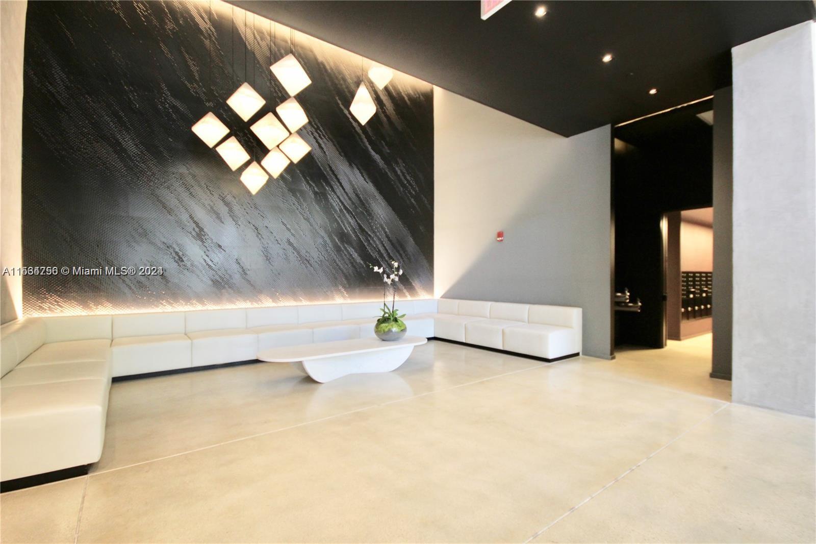 151 SE 1st St # 2109