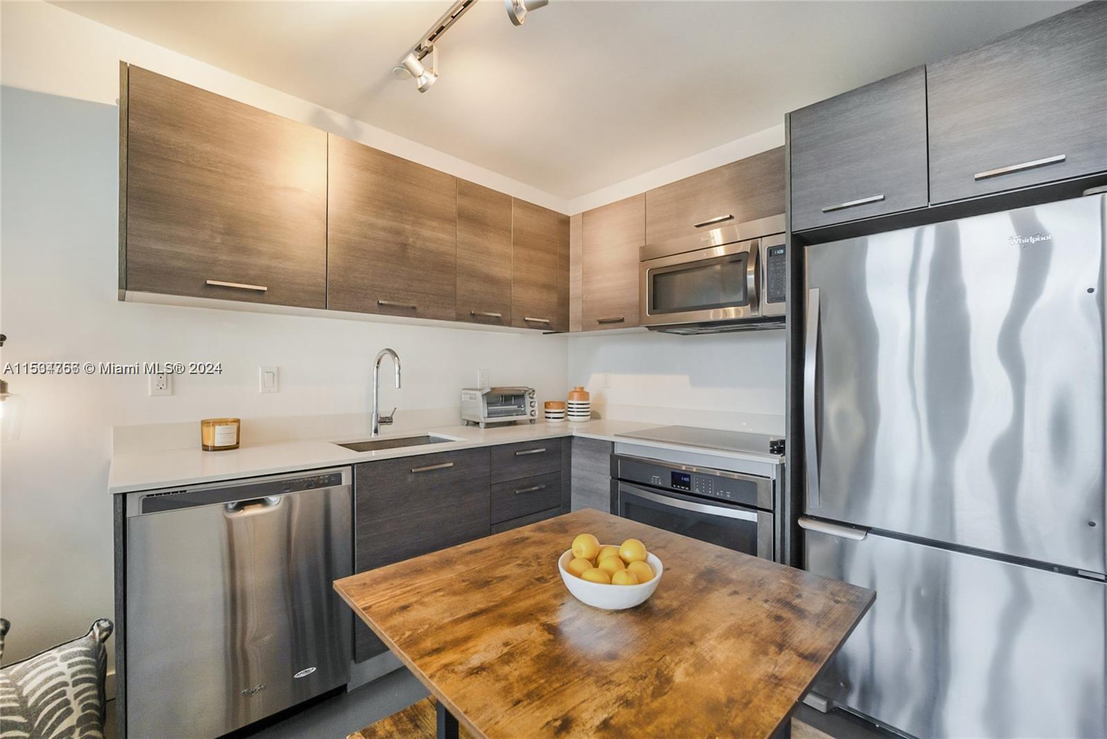 151 SE 1st St # 2109