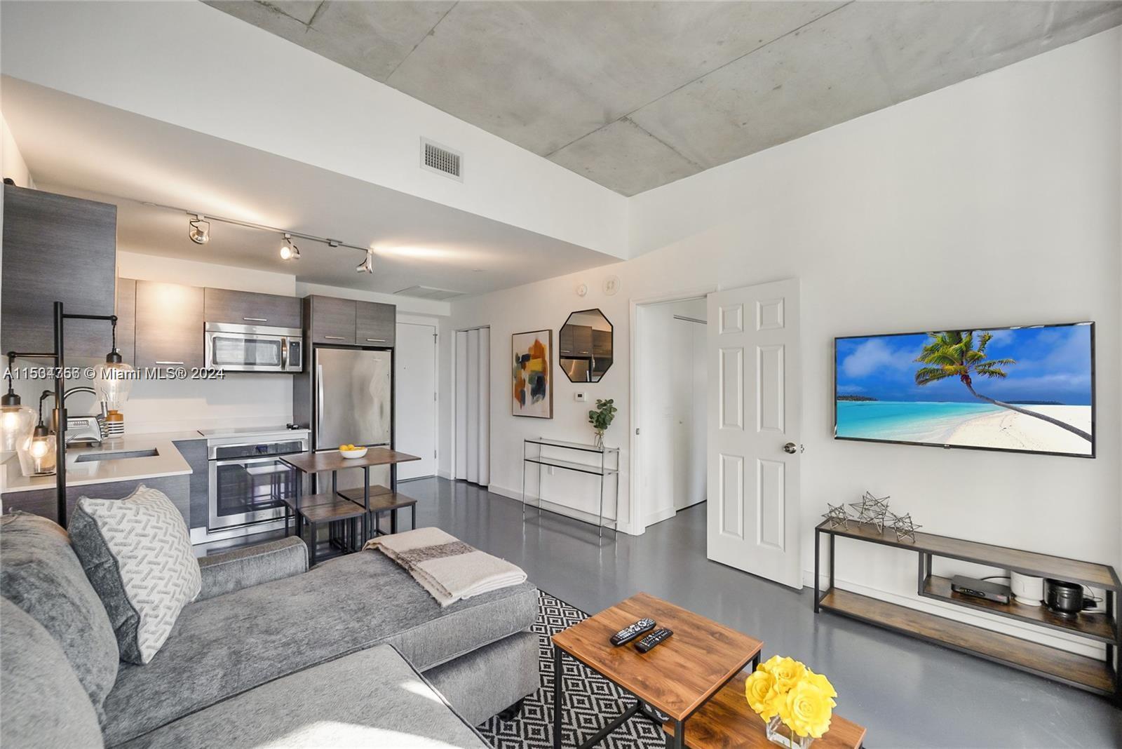 151 SE 1st St # 2109