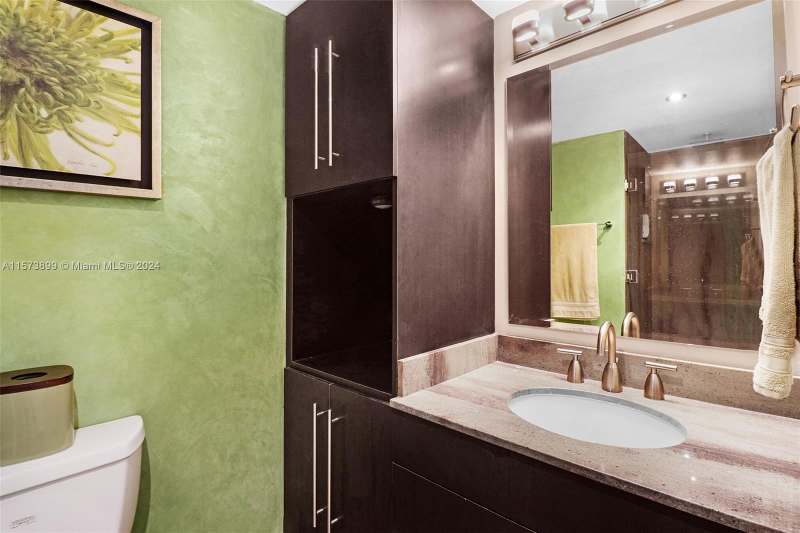 1541 Brickell Ave # B2604