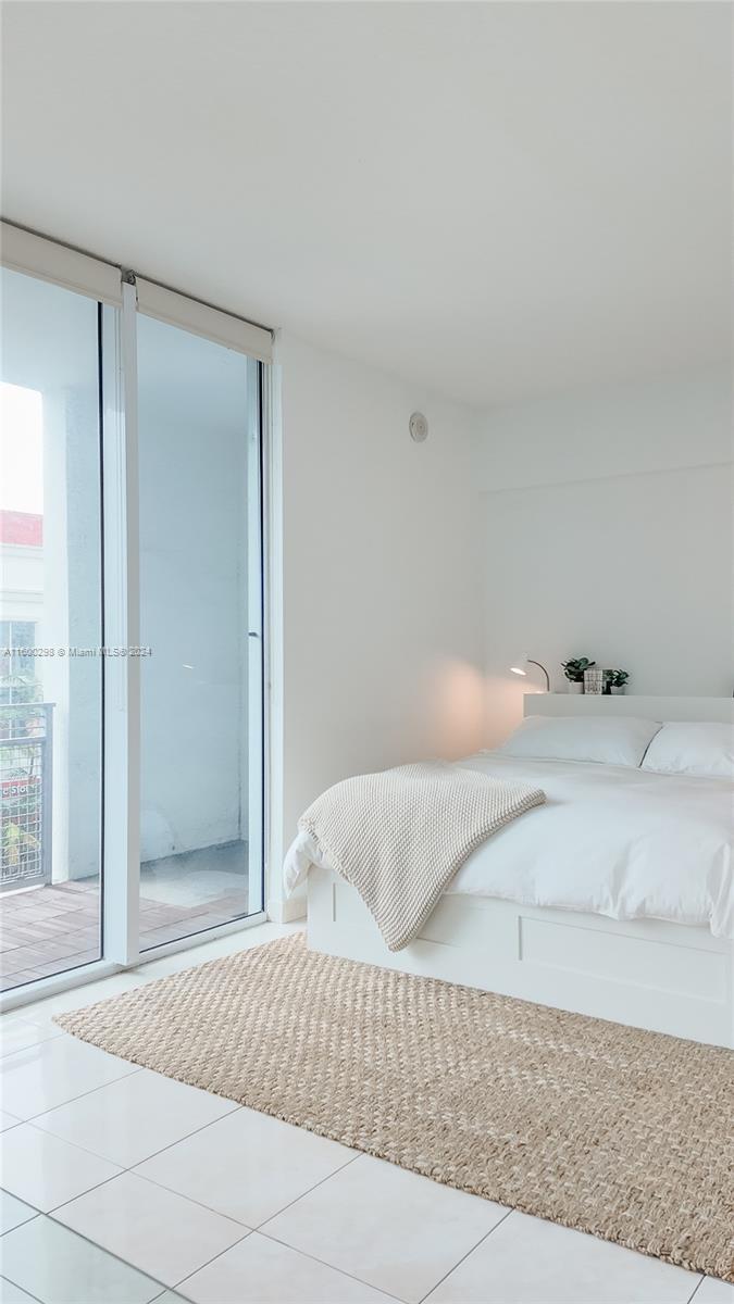 350 NE 24th St # 410