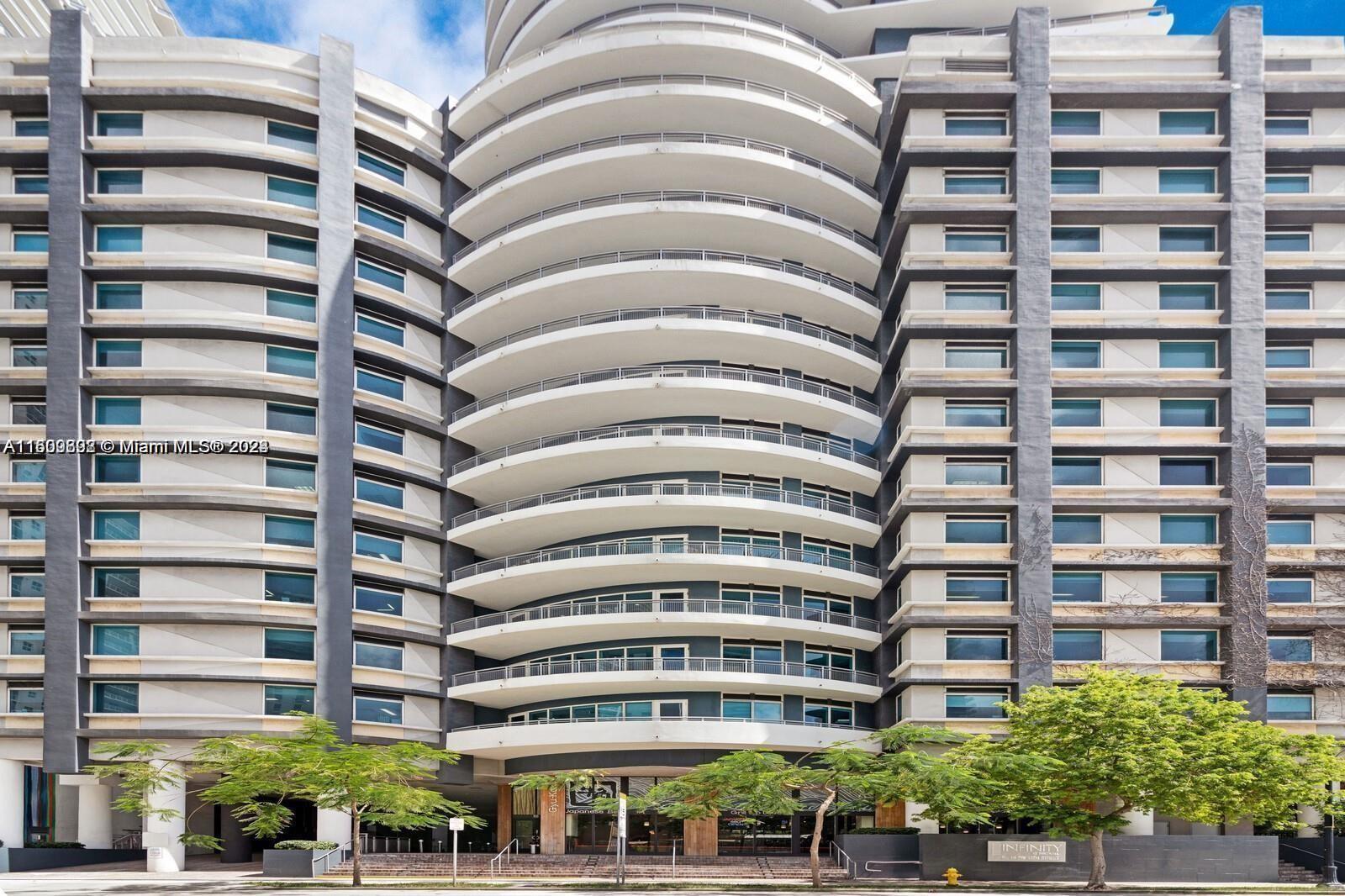 60 SW 13th St # 3408