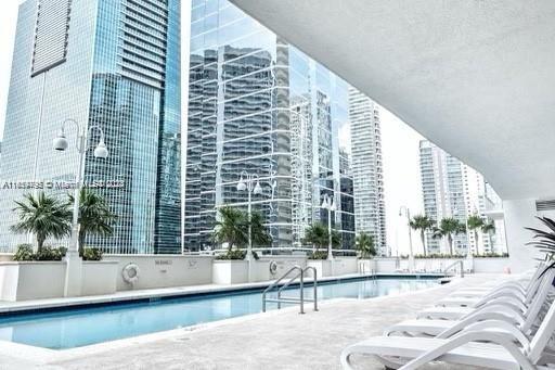 1200 Brickell Bay Dr # 3205