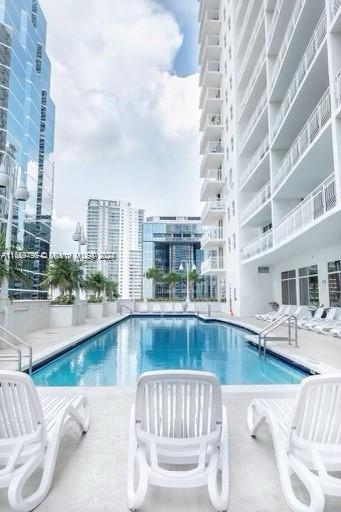 1200 Brickell Bay Dr # 3205