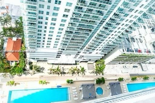 1200 Brickell Bay Dr # 3205