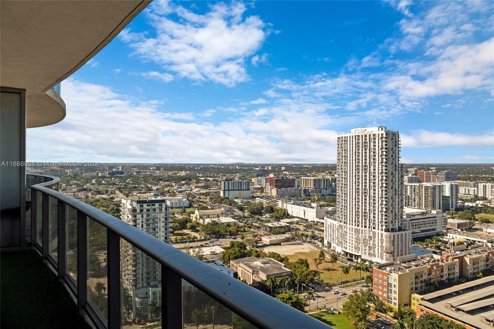 488 NE 18th St # 3003