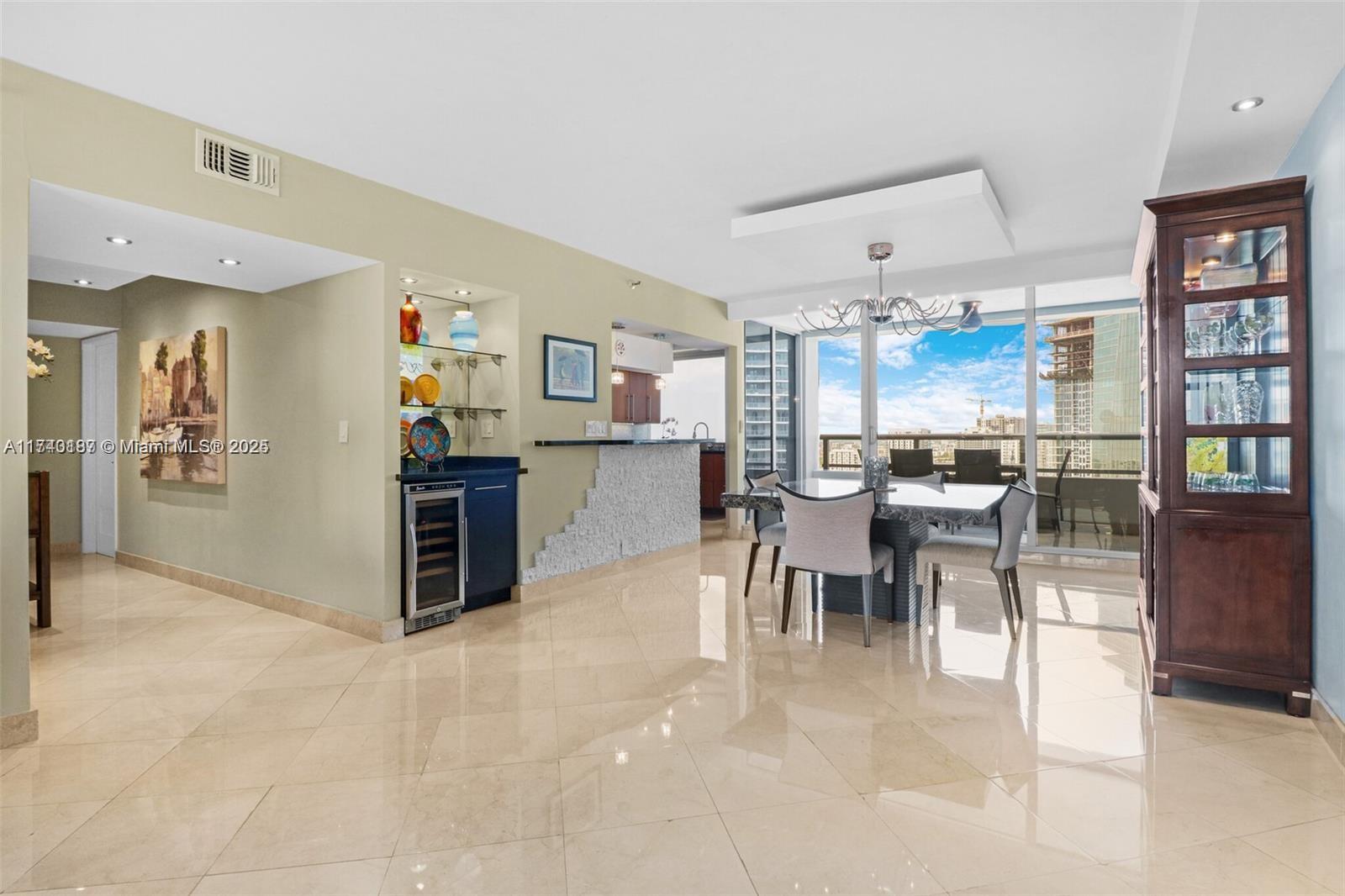 1541 Brickell Ave # B2604