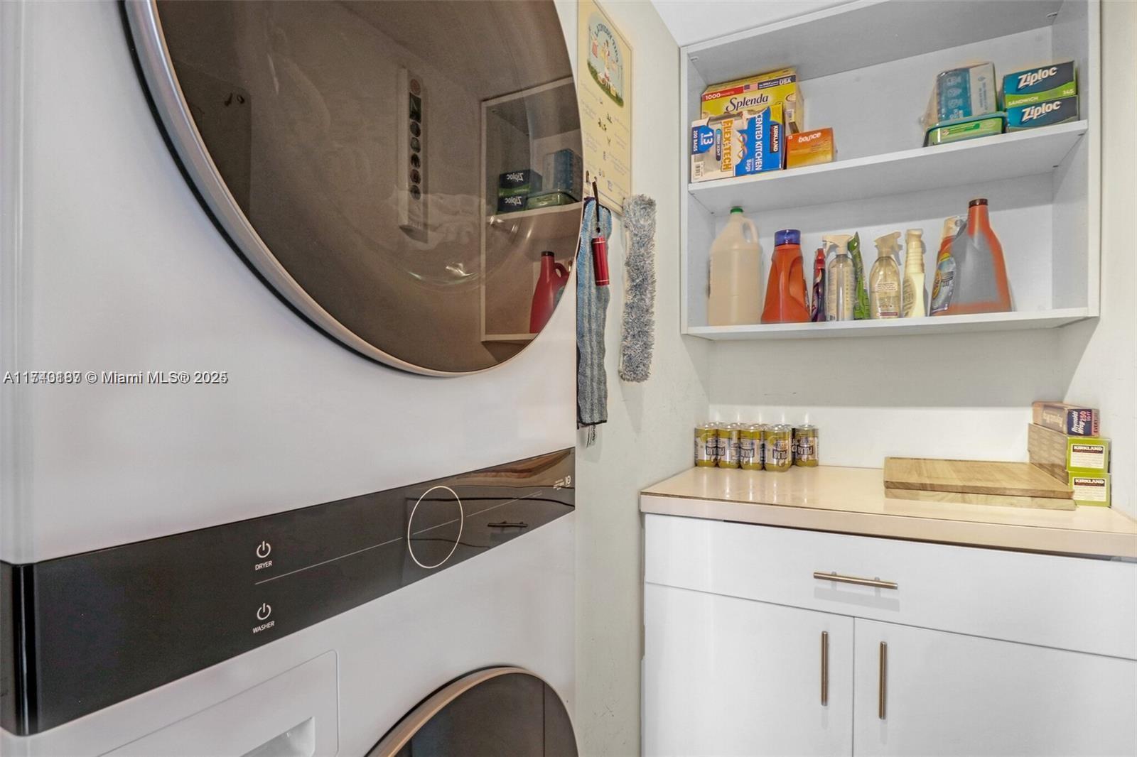 1541 Brickell Ave # B2604