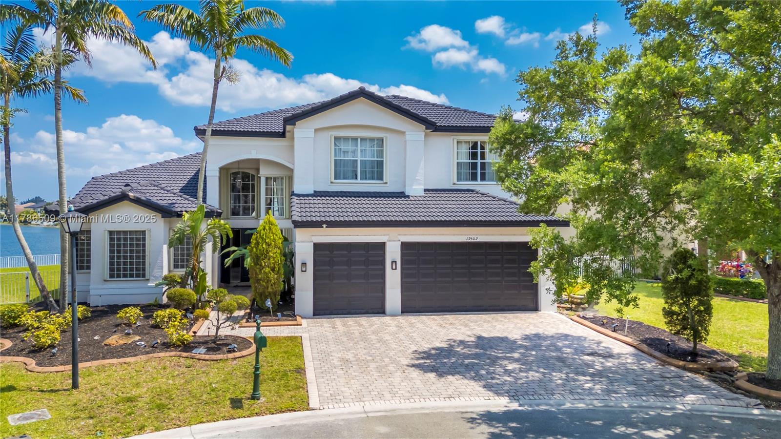 19502 SW 53rd St # 0